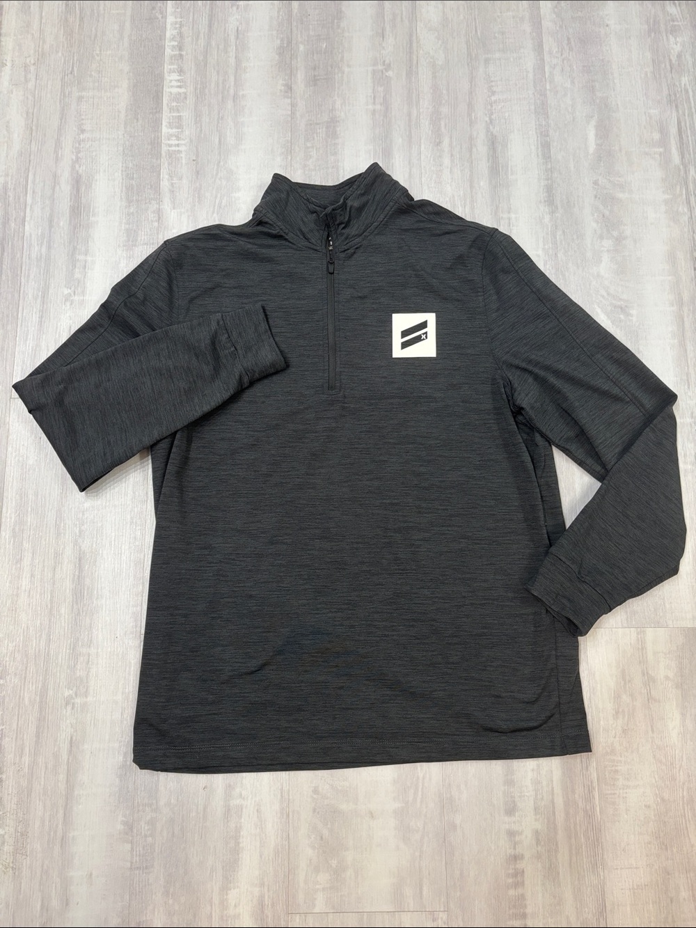 Hurley Men's Heathered Charcoal Quarter-Zip Pullover Medium